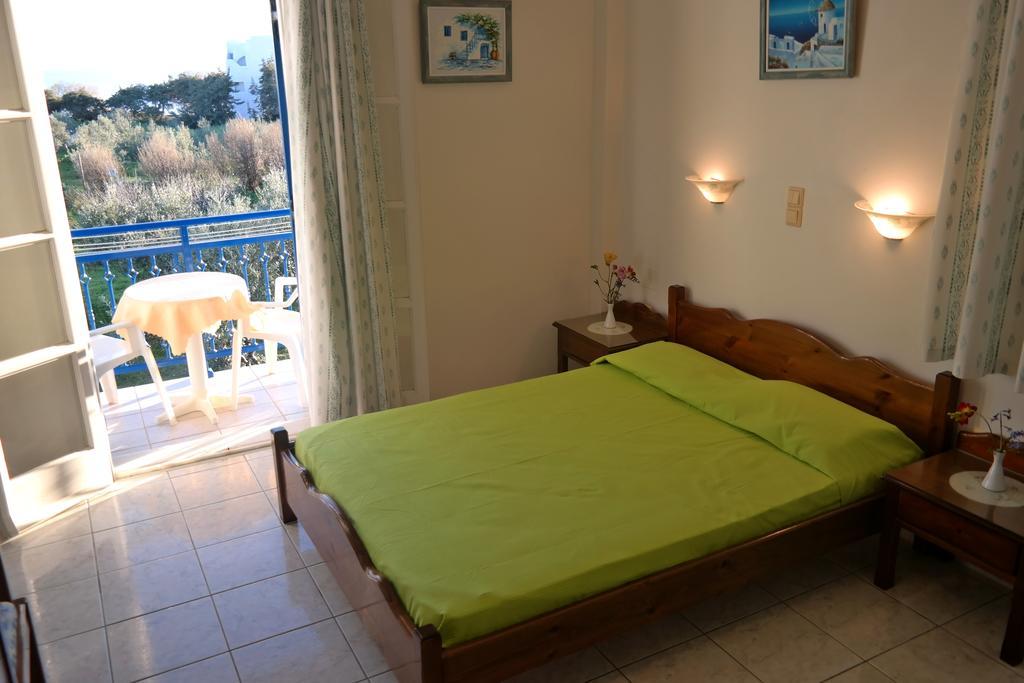 Mina'S Studios In Naxos Island Agios Prokopios  Eksteriør billede