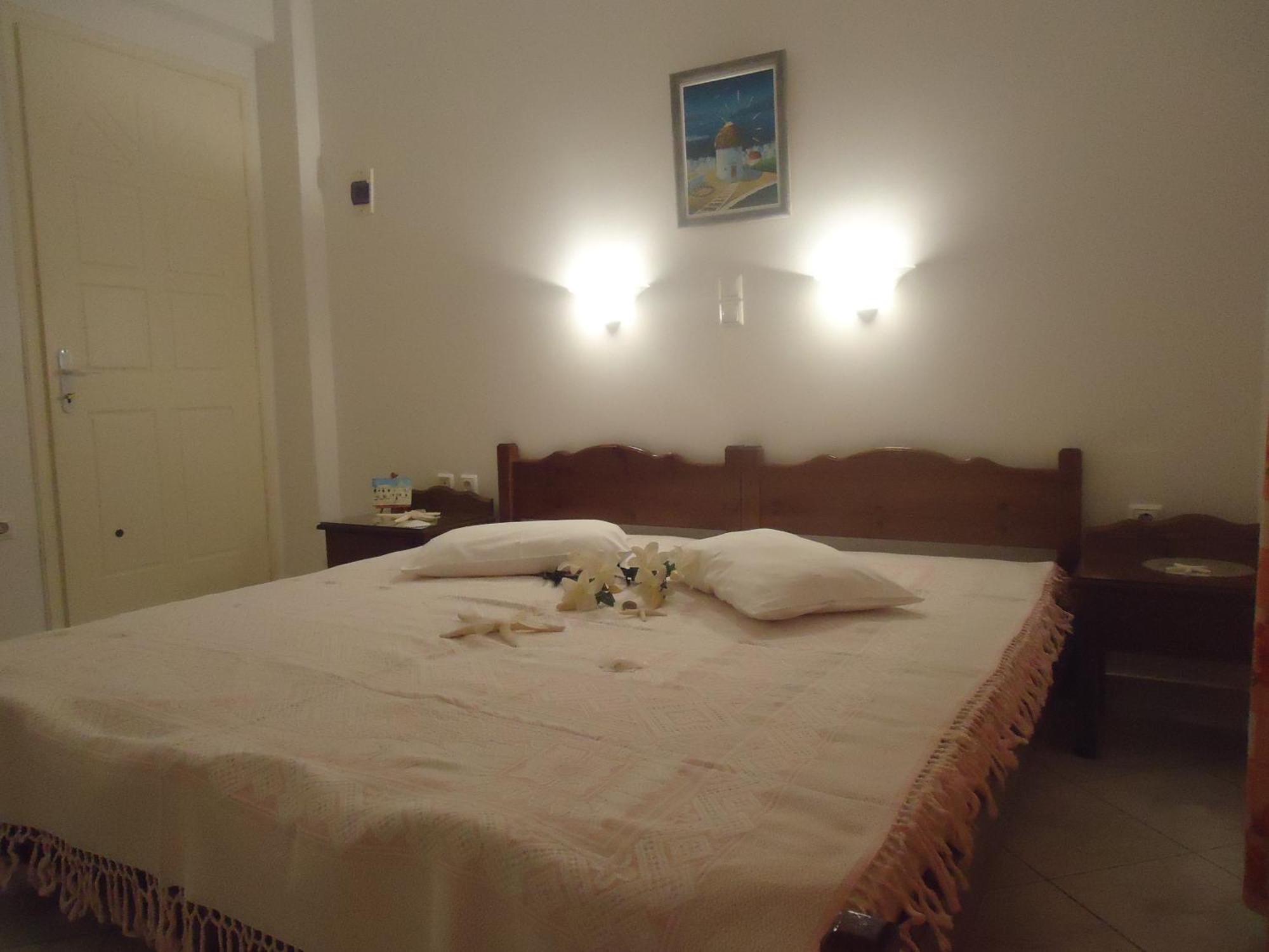 Mina'S Studios In Naxos Island Agios Prokopios  Eksteriør billede