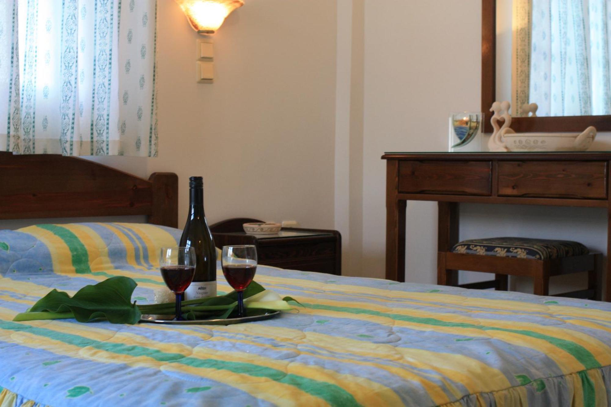 Mina'S Studios In Naxos Island Agios Prokopios  Eksteriør billede