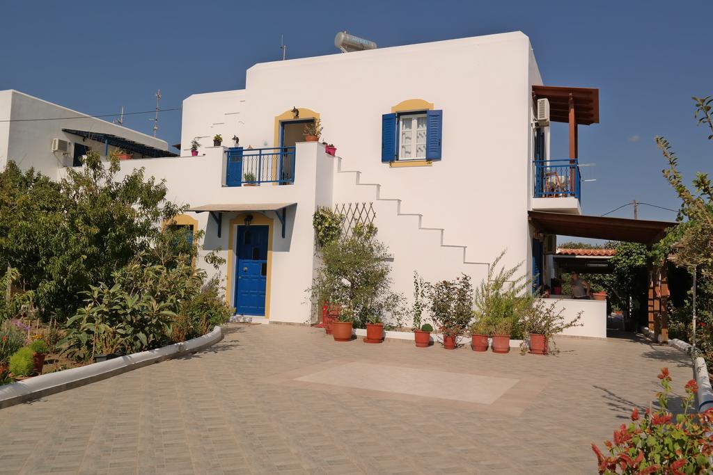 Mina'S Studios In Naxos Island Agios Prokopios  Eksteriør billede