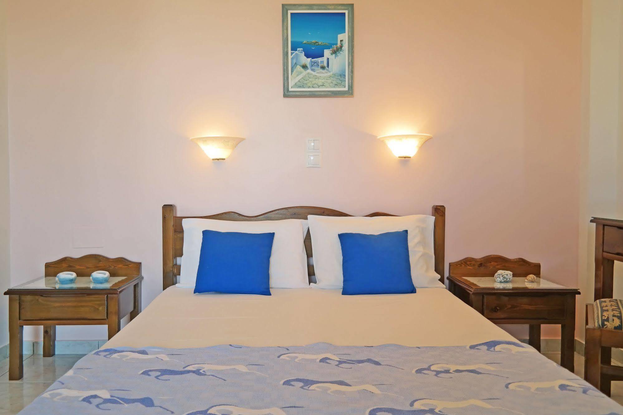 Mina'S Studios In Naxos Island Agios Prokopios  Eksteriør billede