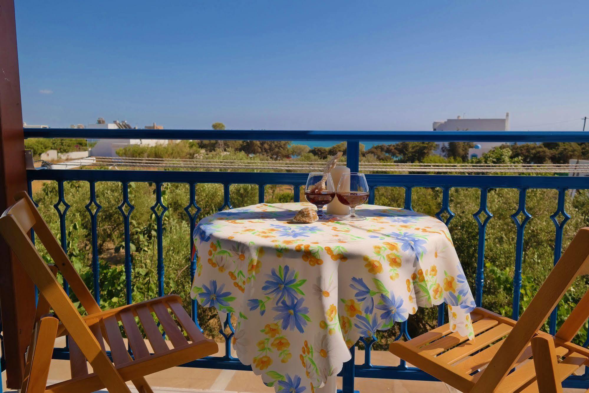 Mina'S Studios In Naxos Island Agios Prokopios  Eksteriør billede